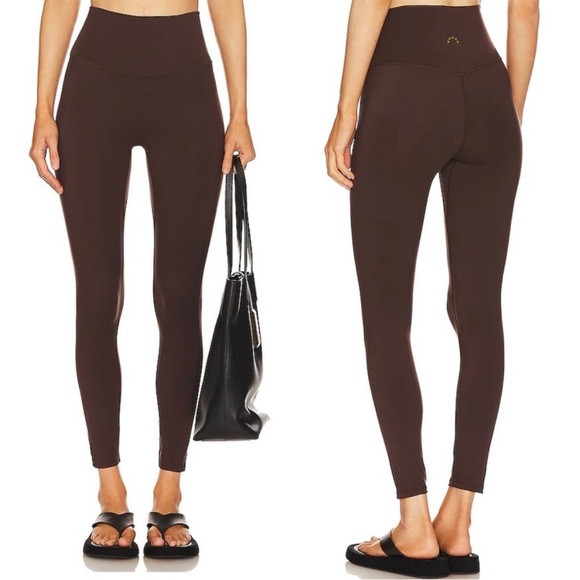 Varley Freesoft 7/8 High Rise Leggings In Brown - Picture 1 of 10